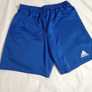 SHORT ADIDAS WOMEN SIXE XL